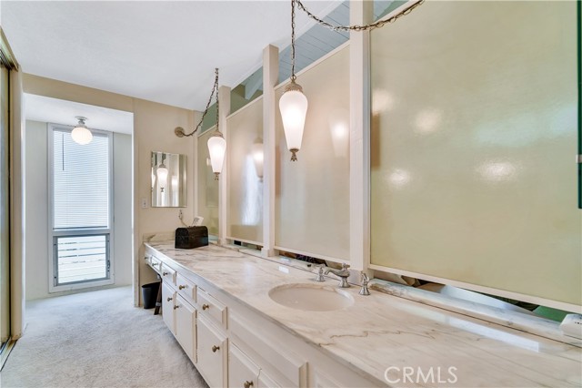 1620 Granvia Altamira, Palos Verdes Estates CA: https://media.crmls.org/medias/7300ac95-aa42-4137-baef-8832edb6aa8d.jpg