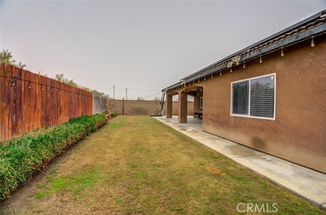 Detail Gallery Image 24 of 31 For 111 Planada Dr, Shafter,  CA 93263 - 3 Beds | 2 Baths