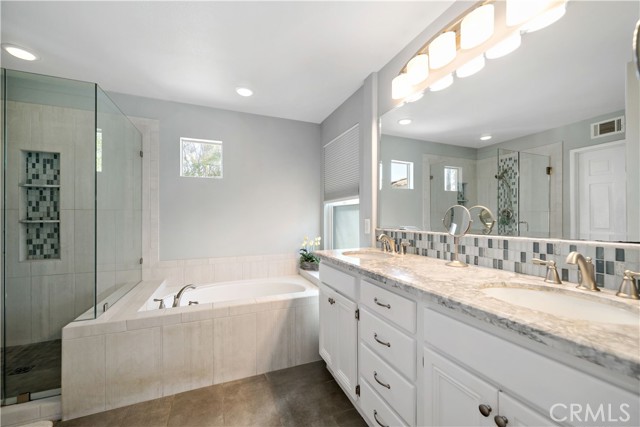 Detail Gallery Image 34 of 61 For 31484 Britton Circle, Temecula,  CA 92591 - 6 Beds | 4 Baths