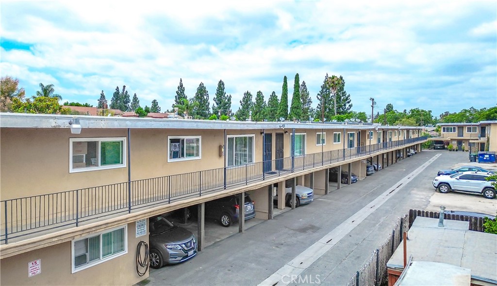 MLS #OC26160223 image #1