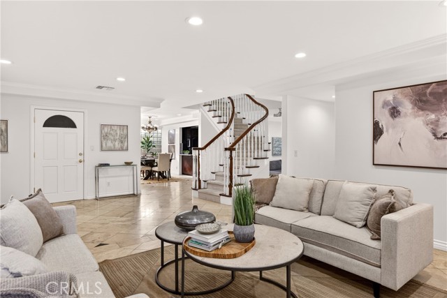 Detail Gallery Image 8 of 60 For 4115 Laurelgrove Ave, Studio City,  CA 91604 - 5 Beds | 3/1 Baths