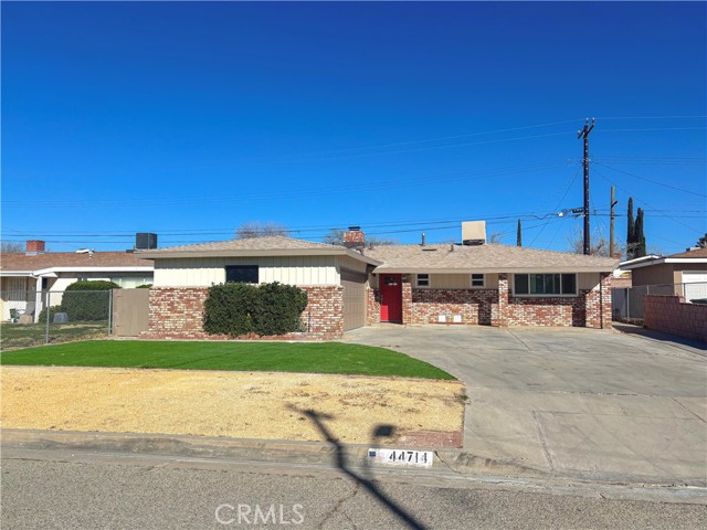 Front Image Thumbnail for CRSR26055207