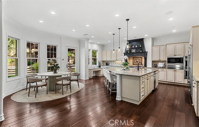 Detail Gallery Image 31 of 75 For 26012 Horseshoe Cr, Laguna Hills,  CA 92653 - 5 Beds | 5/1 Baths