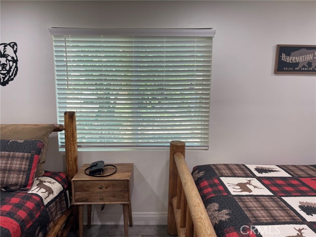 Detail Gallery Image 18 of 25 For 40172 Highland Rd., Big Bear Lake,  CA 92315 - 2 Beds | 1 Baths