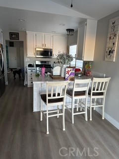 Detail Gallery Image 3 of 3 For 26738 Silver Oaks, Murrieta,  CA 92563 - 3 Beds | 2 Baths