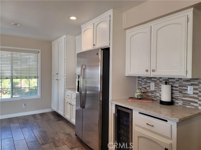 Detail Gallery Image 16 of 35 For 16334 Ridge View Dr, Apple Valley,  CA 92307 - 4 Beds | 2/1 Baths