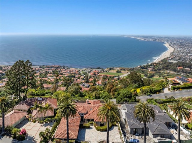 856 Rincon Lane, Palos Verdes Estates, California 90274, 4 Bedrooms Bedrooms, ,6 BathroomsBathrooms,Residential,Sold,Rincon,SB24111760