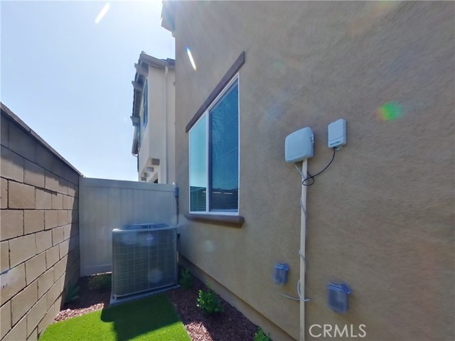 31651 Hans Drive, Menifee CA: https://media.crmls.org/medias/7305905c-62ea-4c5d-9c37-add6e5ae2c61.jpg