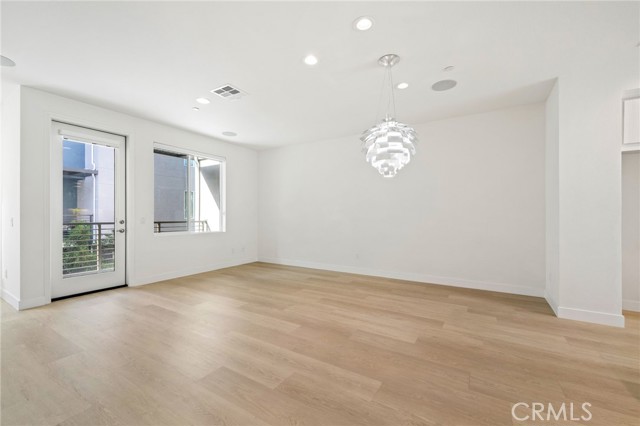 Detail Gallery Image 10 of 31 For 169 Steely, Irvine,  CA 92614 - 3 Beds | 2/1 Baths