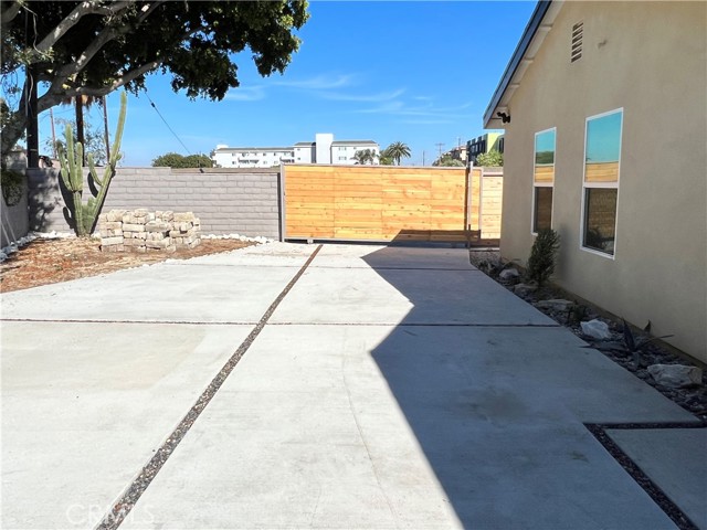 Detail Gallery Image 63 of 75 For 641 W 127th St, Los Angeles,  CA 90044 - 7 Beds | 5 Baths