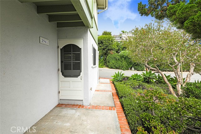 Detail Gallery Image 6 of 18 For 296 1/2 La Brea St, Laguna Beach,  CA 92651 - 1 Beds | 1 Baths