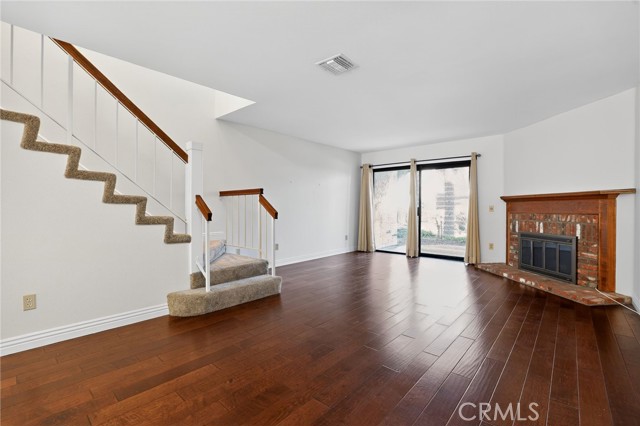 Detail Gallery Image 8 of 23 For 376 Hawaii, Placentia,  CA 92870 - 2 Beds | 1/1 Baths