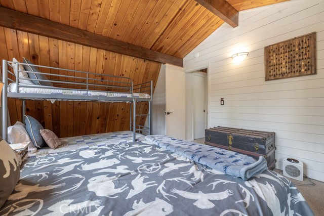 Detail Gallery Image 19 of 28 For 42569 Willow Ave, Big Bear Lake,  CA 92315 - 2 Beds | 2 Baths