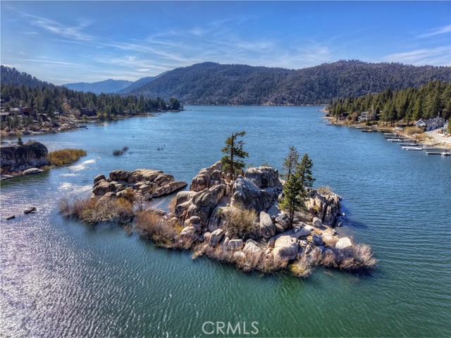 Detail Gallery Image 8 of 47 For 760 Blue Jay Rd #28,  Big Bear Lake,  CA 92315 - 2 Beds | 2 Baths