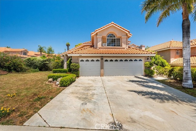 Detail Gallery Image 2 of 30 For 1008 Funquest Dr, Fallbrook,  CA 92028 - 4 Beds | 3 Baths