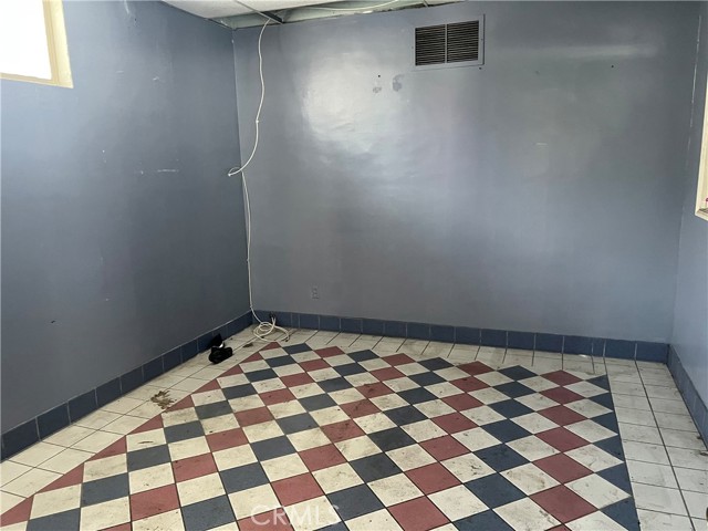 MLS #WS25176873 image #8