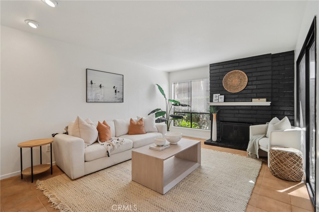 MLS #PW25251166 image #5