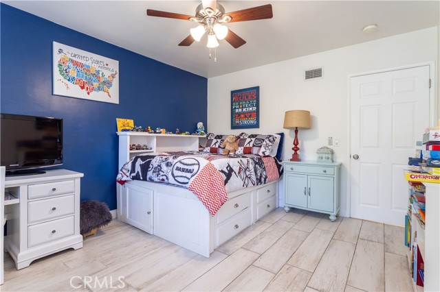 Detail Gallery Image 29 of 46 For 19308 Lemarsh St, Northridge,  CA 91324 - 4 Beds | 3 Baths