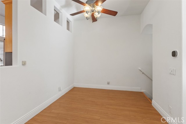 Detail Gallery Image 7 of 45 For 10 Bettoni Aisle, Irvine,  CA 92606 - 3 Beds | 2/1 Baths
