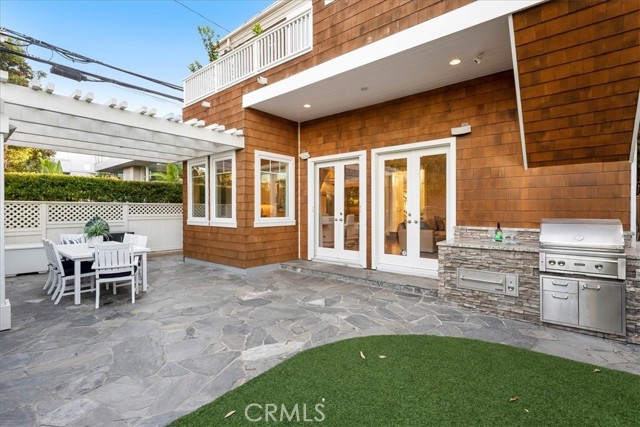 1900 Walnut Avenue, Manhattan Beach, California 90266, 5 Bedrooms Bedrooms, ,4 BathroomsBathrooms,Residential,Sold,Walnut,SB21229114