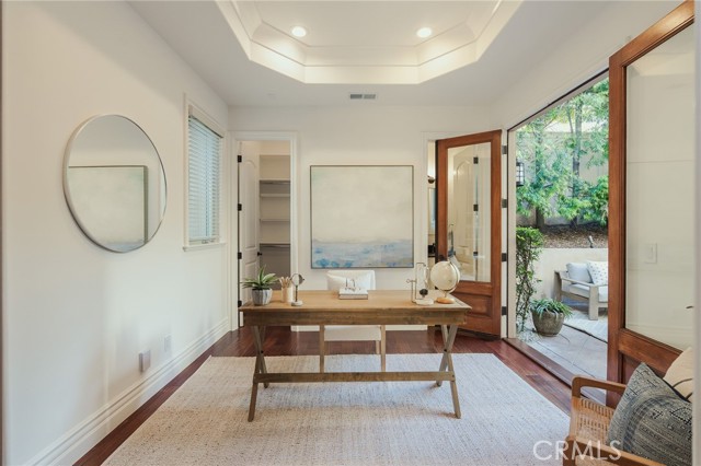 Detail Gallery Image 54 of 74 For 113 S Herrin, Manhattan Beach,  CA 90266 - 5 Beds | 4/1 Baths