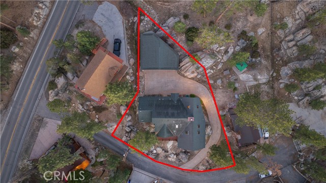 Detail Gallery Image 4 of 42 For 826 Boulder, Big Bear Lake,  CA 92315 - 3 Beds | 2/1 Baths