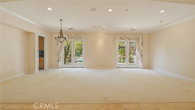 Detail Gallery Image 10 of 71 For 4469 La Serena, Yorba Linda,  CA 92886 - 4 Beds | 3/1 Baths