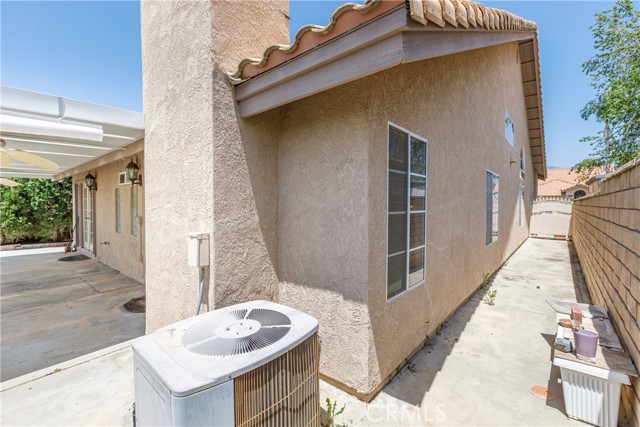 Detail Gallery Image 26 of 34 For 35081 Gemwood Ln, Yucaipa,  CA 92399 - 3 Beds | 2 Baths