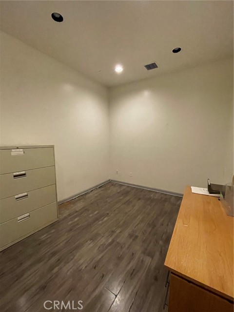  Commercial for Sale in Los Angeles, California