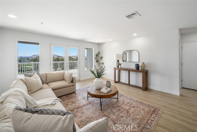 Detail Gallery Image 28 of 60 For 667 Hill St, San Luis Obispo,  CA 93405 - 4 Beds | 3/1 Baths