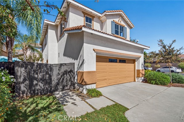 1324 Estel photo 49