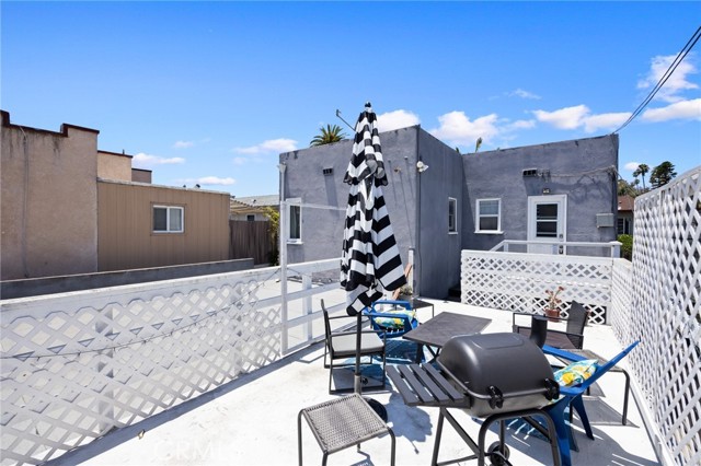 108 Bennett Avenue, Long Beach CA: https://media.crmls.org/medias/730f0797-69c7-44d1-bc52-5001e2345a3a.jpg