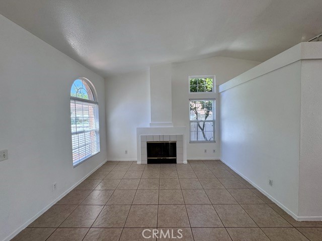 Detail Gallery Image 9 of 33 For 32418 Enriqueta Cir, Temecula,  CA 92592 - 3 Beds | 2 Baths