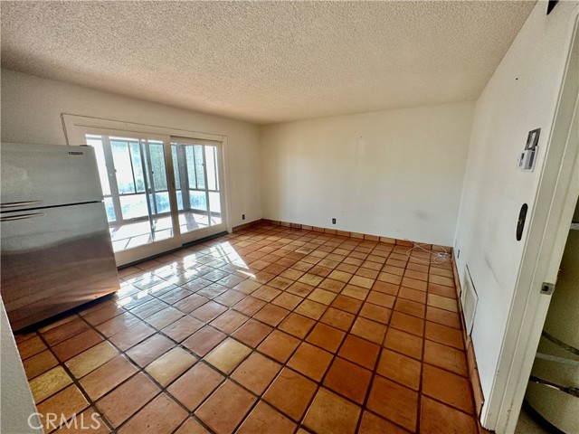 LIVING ROOM OFF KITCHEN