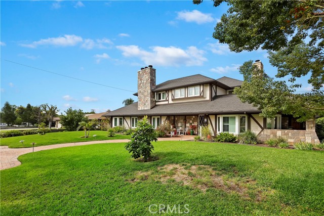 Detail Gallery Image 4 of 53 For 3694 Parkside, San Bernardino,  CA 92404 - 3 Beds | 3/1 Baths