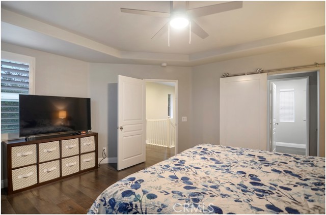 2 Hinterland Way, Ladera Ranch CA: https://media.crmls.org/medias/7311c68c-f308-4a0b-9476-2665e15ead21.jpg