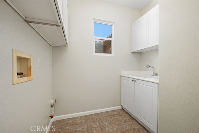 35051 Via Santa Catalina, Winchester CA: https://media.crmls.org/medias/7311f6d4-0bbd-43e4-9e0a-1d616a2b7979.jpg