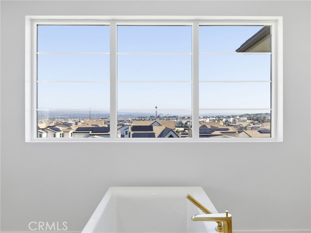 Detail Gallery Image 27 of 41 For 27558 Juniper Ln, Valencia,  CA 91381 - 5 Beds | 4/1 Baths