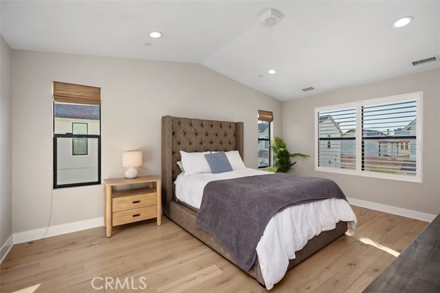 Detail Gallery Image 12 of 21 For 2076 Tablelands Way, Costa Mesa,  CA 92627 - 3 Beds | 3 Baths