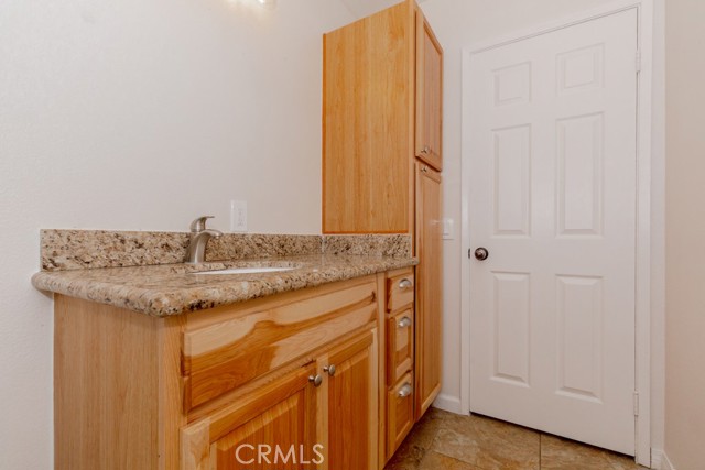 Detail Gallery Image 13 of 57 For 31535 Contour, Nuevo,  CA 92567 - 3 Beds | 2 Baths