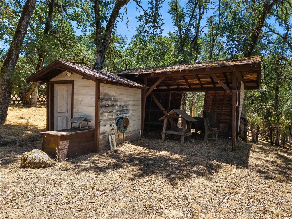 https://media.crmls.org/medias/73148ace-56e2-4a91-9560-79183a07f184.jpg?preset=X-Large