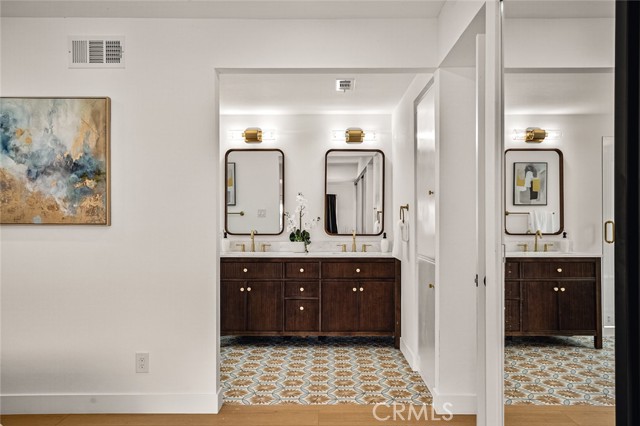 1717 Saint James Place, Placentia CA: https://media.crmls.org/medias/7314dcc9-819c-4240-98e8-7fca94c7d4d4.jpg