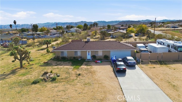 Detail Gallery Image 5 of 28 For 58375 Del Mar St, Yucca Valley,  CA 92284 - 3 Beds | 2 Baths