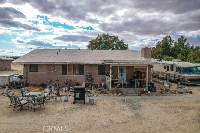 Detail Gallery Image 2 of 38 For 72816 Old Chisholm Trl, Twentynine Palms,  CA 92277 - 3 Beds | 1/1 Baths