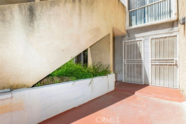 Detail Gallery Image 40 of 44 For 116 W Maple St #9,  Glendale,  CA 91204 - 3 Beds | 2 Baths