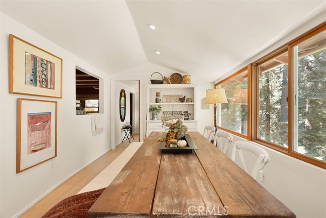 433 Milburn Road, Lake Arrowhead CA: https://media.crmls.org/medias/73176275-7b38-43bb-bda9-ac46319e6bc2.jpg