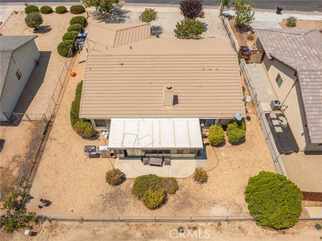 13745 Bel Air Drive, Victorville CA: https://media.crmls.org/medias/731788f2-8228-4b46-9d16-a58c35f1f047.jpg