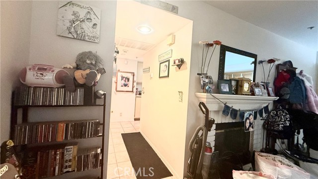 Detail Gallery Image 8 of 13 For 43170 Wall #E,  Hemet,  CA 92544 - 2 Beds | 2 Baths