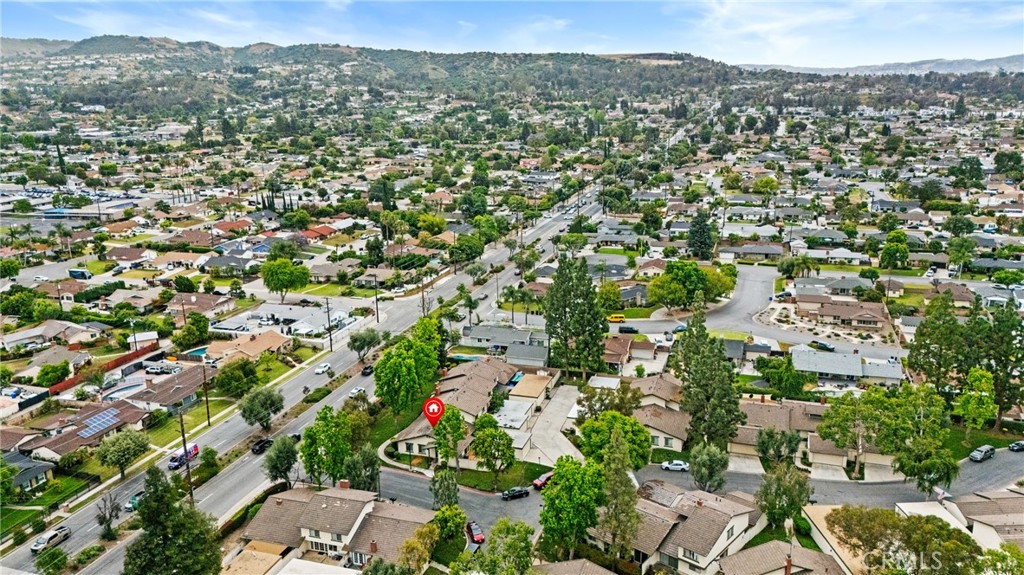 https://media.crmls.org/medias/73184366-c8f5-4f1a-8703-b156cfebfd6f.jpg?preset=X-Large