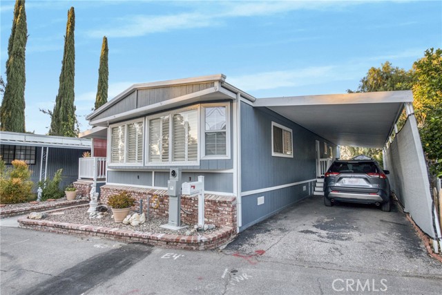 4201 Topanga Canyon Blvd, Woodland Hills CA: https://media.crmls.org/medias/7319873d-c0f6-4e6c-ae73-85326f27d7ab.jpg